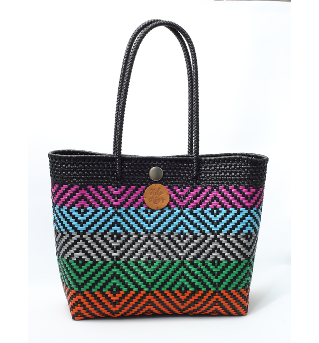AUTHENTIC - HANDWOVEN - ECO FRIENDLY - FASHIONABLE TOTE BAGS