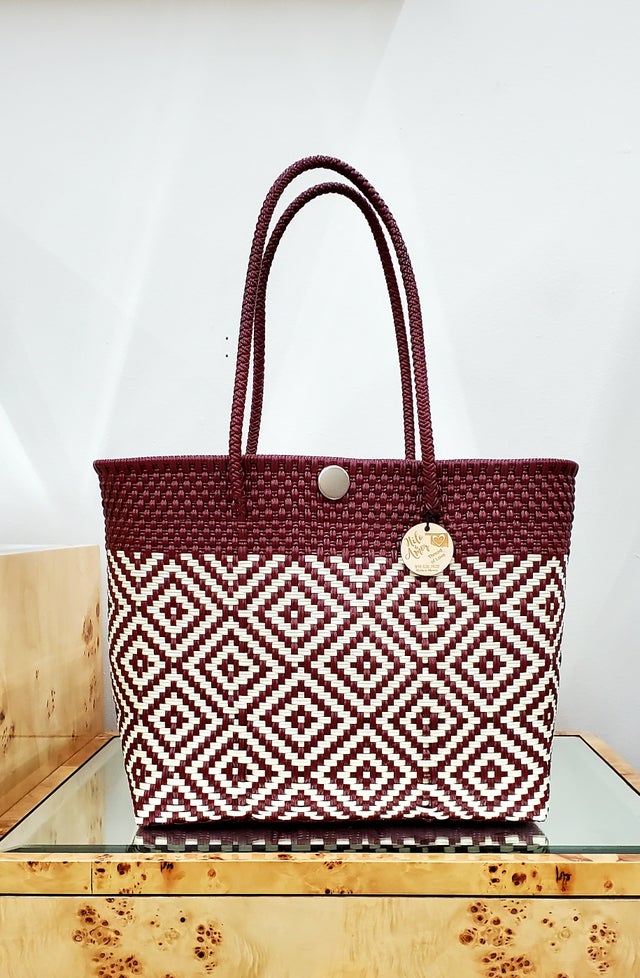 AUTHENTIC HANDWOVEN ECO FRIENDLY FASHIONABLE TOTE BAGS Hilo De Amor